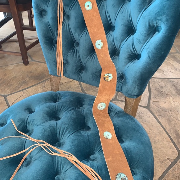 VNTG BELT. suede and turquoise tie. - Picture 4 of 10